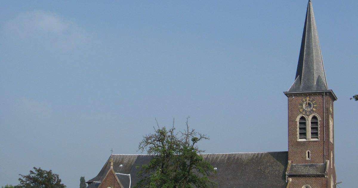 Sint-Pietersbandenkerk in Attenhoven (Landen)
