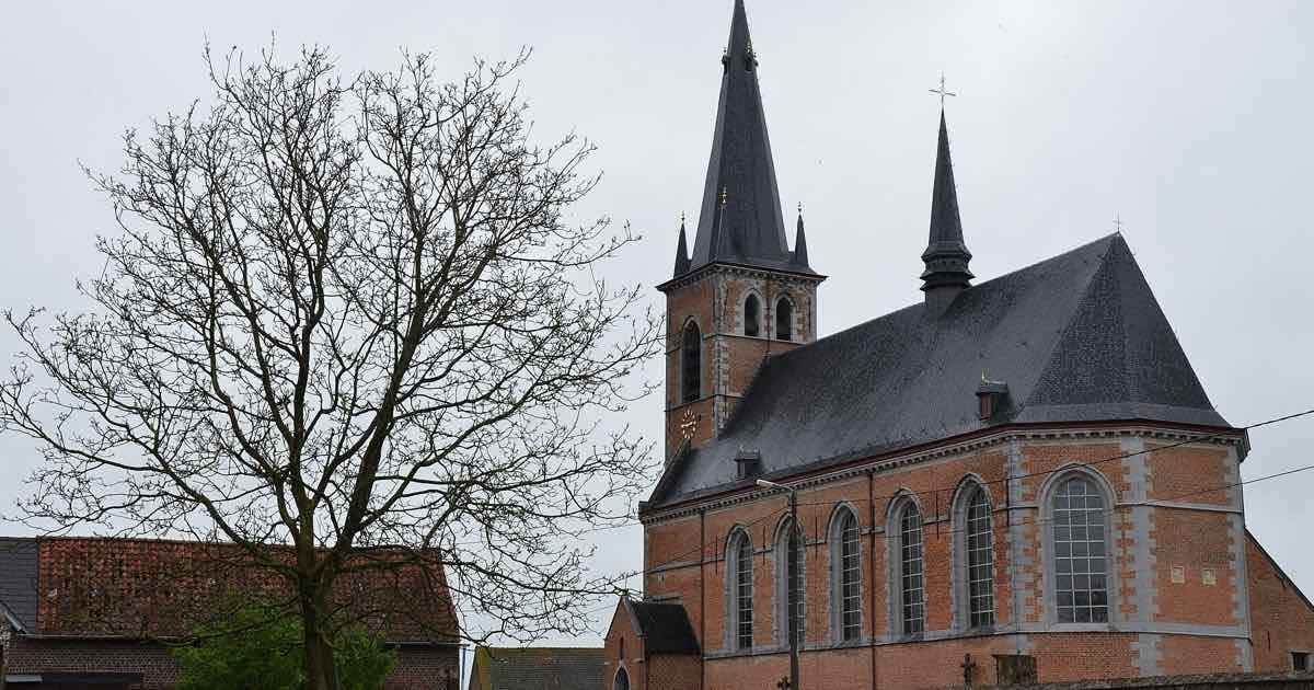 Onze-Lieve-Vrouwkerk in Bellingen (Pepingen)