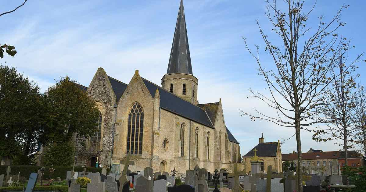 Sint-Martinuskerk in Leisele (Alveringem)