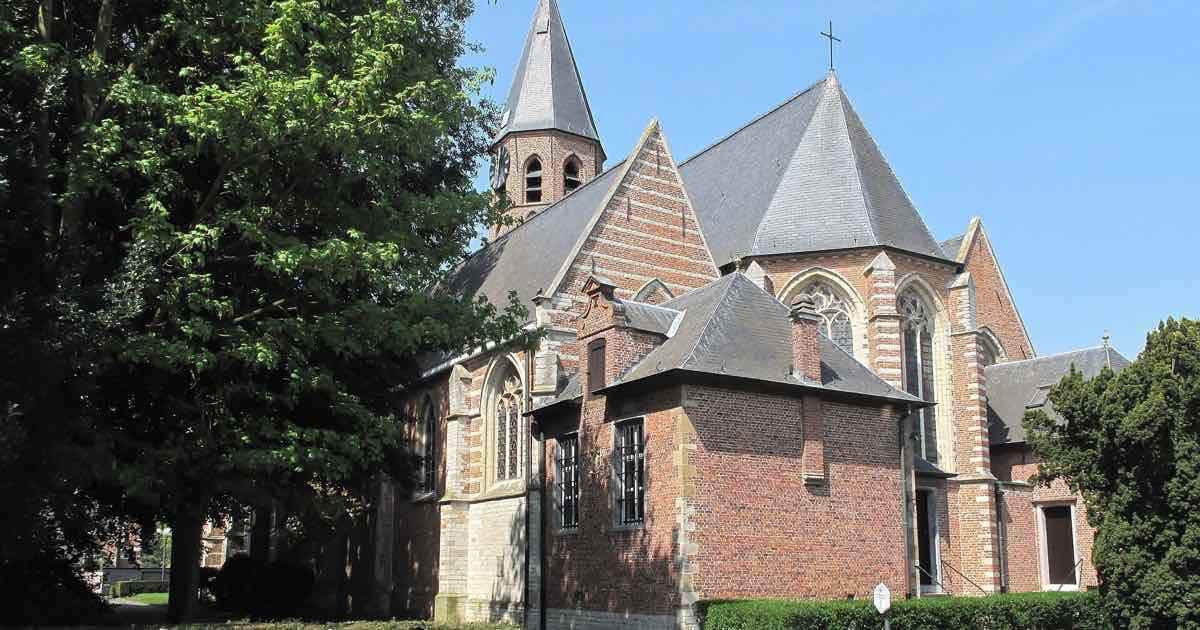 Parochiekerk Sint-Antonius-Abt in Moerbeke (Lokeren)