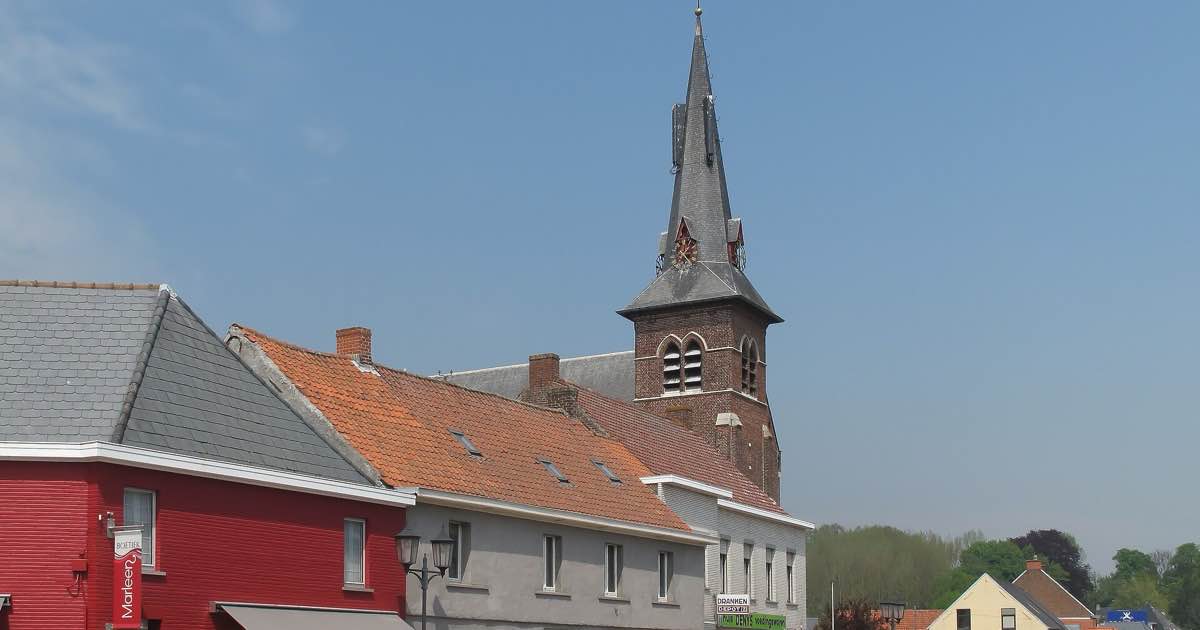 Parochiekerk Sint-Mattheus in Munkzwalm (Zwalm)