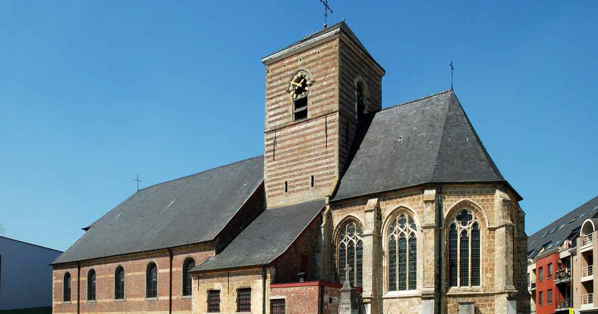 Onze-Lieve-Vrouw-Hemelvaartkerk in Nieuwerkerken (Aalst)