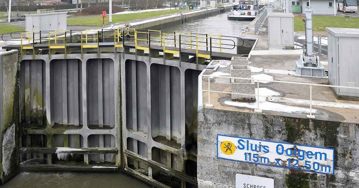 Nieuwe sluis in Ooigem (Wielsbeke)