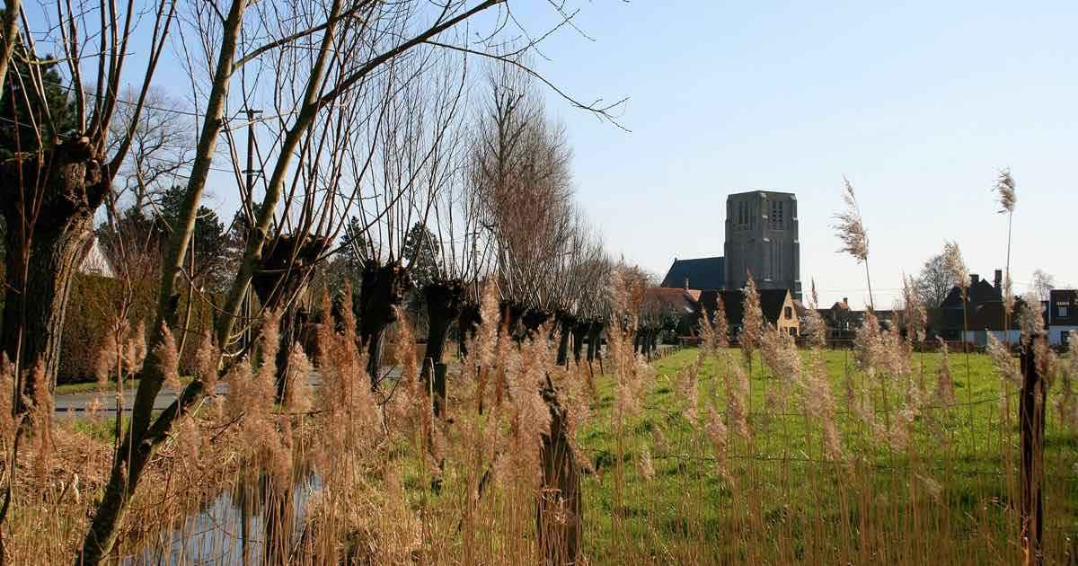 Sint-Kwintenskerk in Oostkerke (Damme)