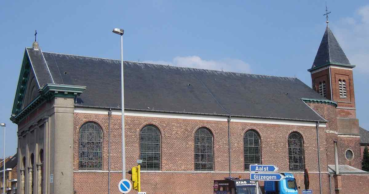 Onze-Lieve-Vrouw van Zeven Weeënkerk in Schoonaarde (Dendermonde)