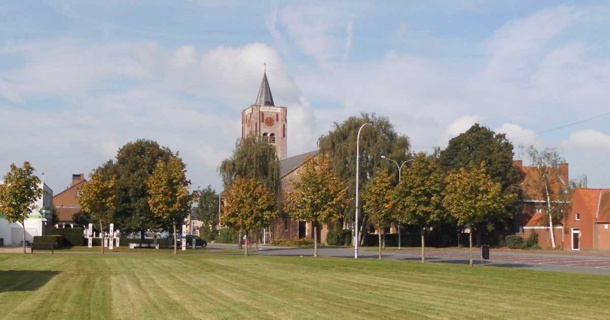 Sint-Eligiuskerk in Sint-Eloois-Winkel (Ledegem)